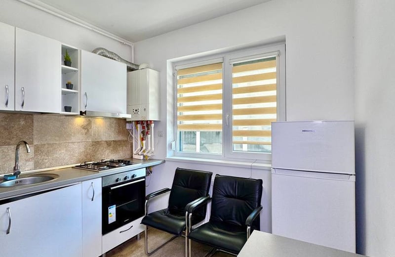 Miete einer gemütlichen 1-Zimmer-Wohnung mit Balkon in Chiajna, nahe Bukarest, Rumänien